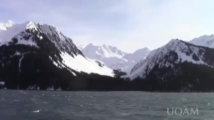 Deux étudiantes en séjour d'études en Alaska