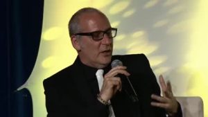 Laurent Saulnier (Prix Reconnaissance UQAM 2014)